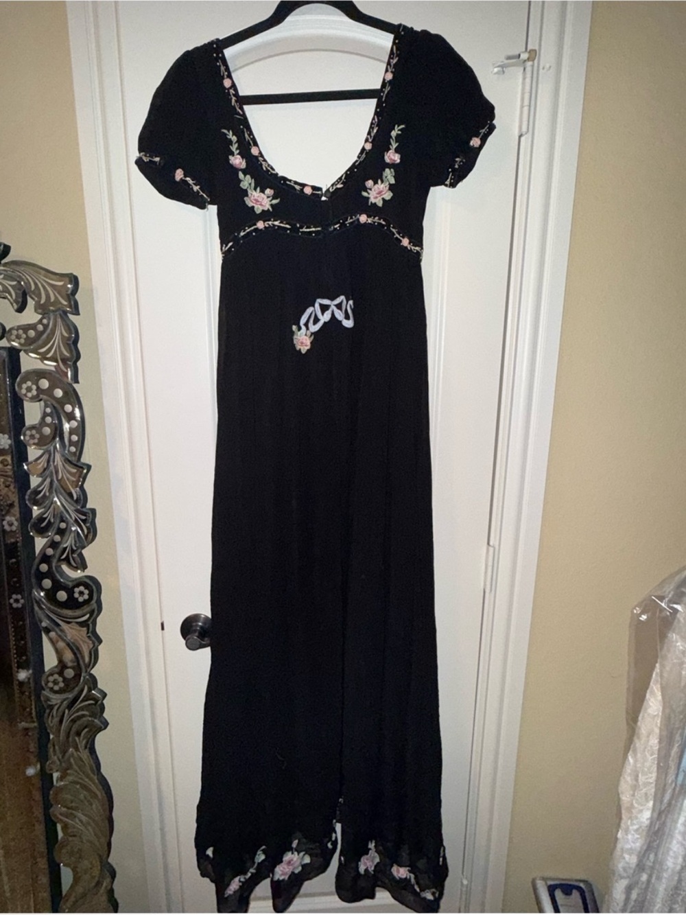For Love and Lemons Rosemarie Black Chiffon Bow Embroidered Formal Maxi Dress S - Picture 7 of 7